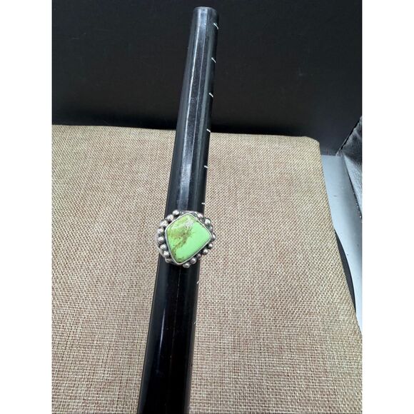 Sterling Silver Green Turquoise Statement Ring  Size 7 Southwestern Artisan - Picture 5 of 7
